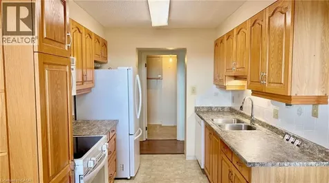 5 Mill Pond Court Simcoe ON N3Y 5J6