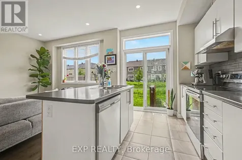 92 Gardenpost Terrace Ottawa ON K4A 5H2
