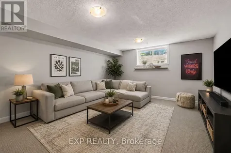 92 Gardenpost Terrace Ottawa ON K4A 5H2