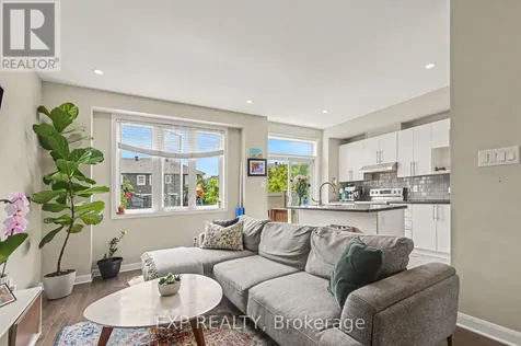 92 Gardenpost Terrace Ottawa ON K4A 5H2
