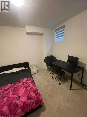 10 Guernsey Drive Kitchener ON N2R 0T7