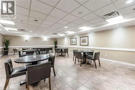 1276 Maple Crossing Boulevard Burlington ON L7S 2J9