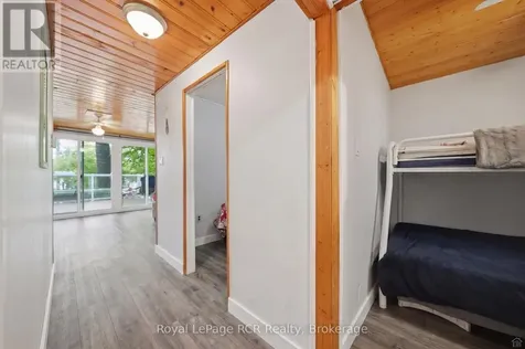 45 Andrew Drive Tiny ON L9M 0B4