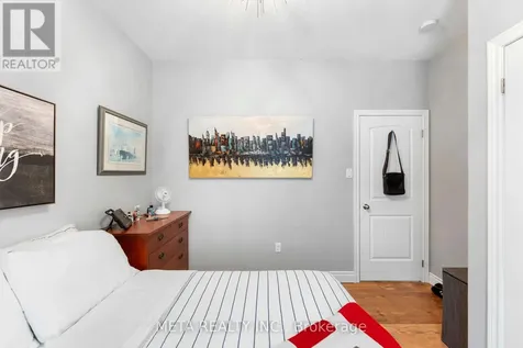 18 Hughes Street Collingwood ON L9Y 0W7