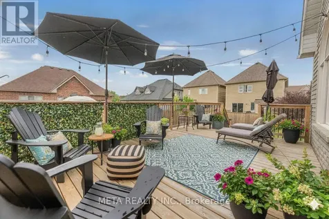 18 Hughes Street Collingwood ON L9Y 0W7