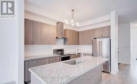189 Elyse Court Aurora ON L4G 2C9