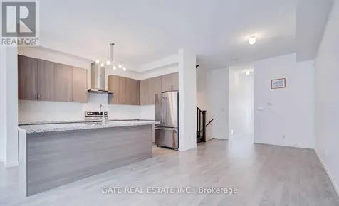 189 Elyse Court Aurora ON L4G 2C9