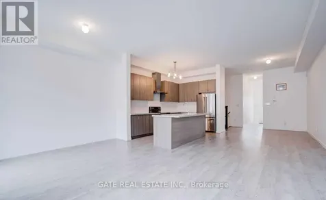 189 Elyse Court Aurora ON L4G 2C9