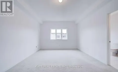 189 Elyse Court Aurora ON L4G 2C9