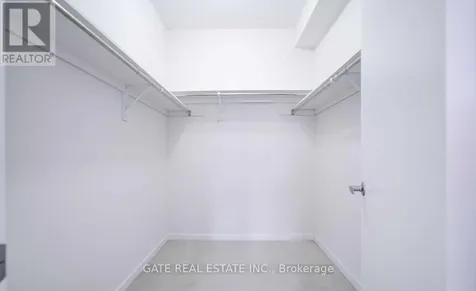 189 Elyse Court Aurora ON L4G 2C9