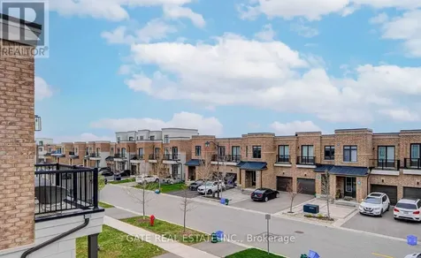 189 Elyse Court Aurora ON L4G 2C9