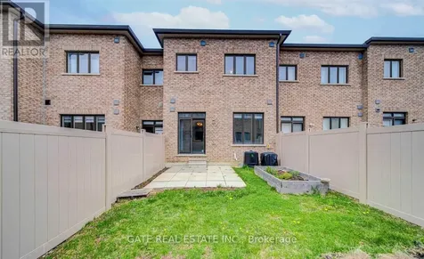 189 Elyse Court Aurora ON L4G 2C9