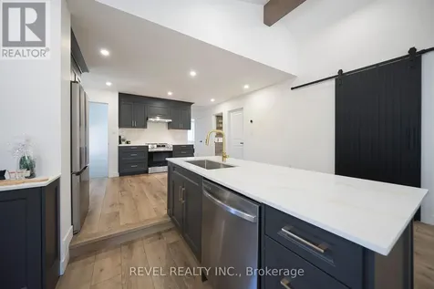 17 Flynn Avenue Cambridge ON N3C 2T8