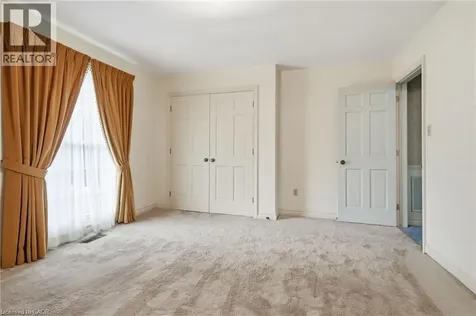19 Verdun Court Hamilton ON L9C 5W9