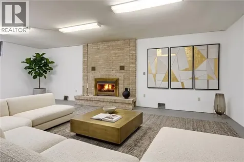 19 Verdun Court Hamilton ON L9C 5W9