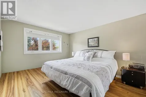 8052 Jeanne D'arc Boulevard Ottawa ON K1E 1W6