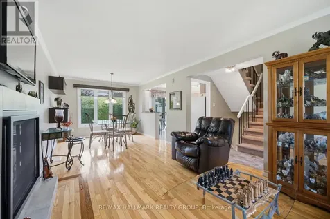 8052 Jeanne D'arc Boulevard Ottawa ON K1E 1W6
