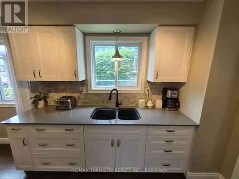 384 Pioneer Drive Kitchener ON N2P 1K6
