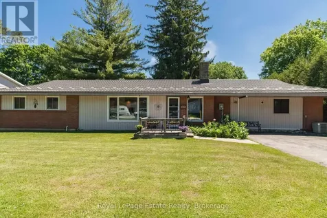 497 Elizabeth Street South Bruce Peninsula ON N0H 1P0