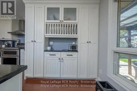 396 Murray Boulevard Kincardine ON N2Z 3B3