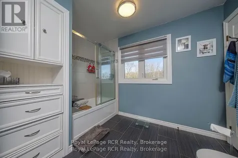 396 Murray Boulevard Kincardine ON N2Z 3B3