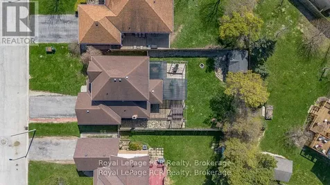 396 Murray Boulevard Kincardine ON N2Z 3B3