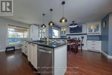 396 Murray Boulevard Kincardine ON N2Z 3B3