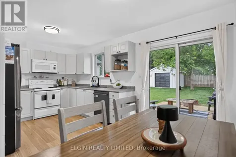 27 Cook Crescent St. Thomas ON N5R 6J3