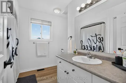 27 Cook Crescent St. Thomas ON N5R 6J3
