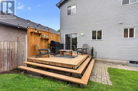 27 Cook Crescent St. Thomas ON N5R 6J3