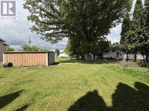 445 Church Street Fort Frances ON P9A 1E3