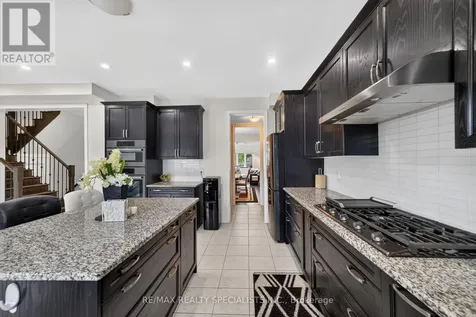 30 Emeny Lane Guelph (kortright East) ON N1L 0H3