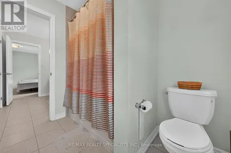 30 Emeny Lane Guelph (kortright East) ON N1L 0H3