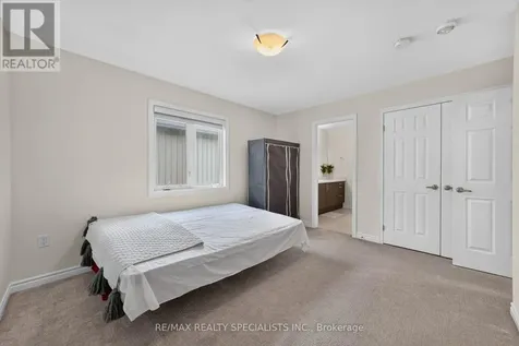30 Emeny Lane Guelph (kortright East) ON N1L 0H3