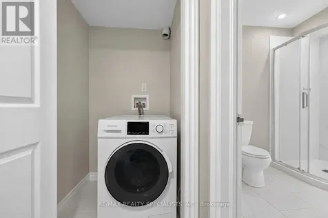 30 Emeny Lane Guelph (kortright East) ON N1L 0H3