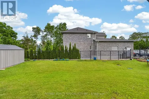 30 Emeny Lane Guelph (kortright East) ON N1L 0H3