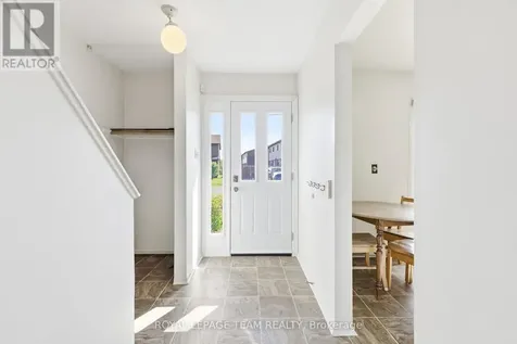 3116 Stockton Drive Ottawa ON K1T 1S1