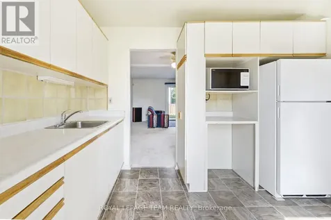 3116 Stockton Drive Ottawa ON K1T 1S1