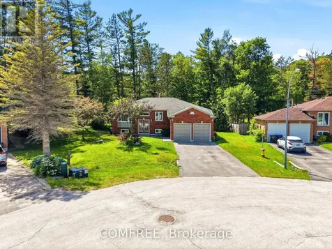 9 Birdie Court Wasaga Beach ON L9Z 1C1