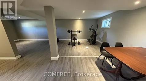9 Birdie Court Wasaga Beach ON L9Z 1C1