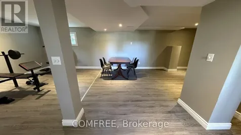 9 Birdie Court Wasaga Beach ON L9Z 1C1