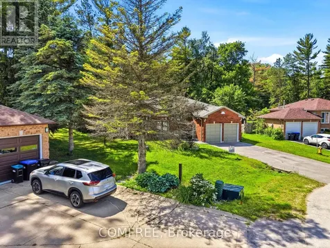 9 Birdie Court Wasaga Beach ON L9Z 1C1