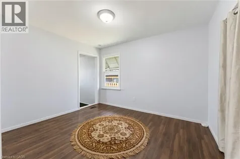 1 Byron Place St. Catharines ON L2R 1M1