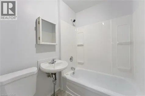 1 Byron Place St. Catharines ON L2R 1M1