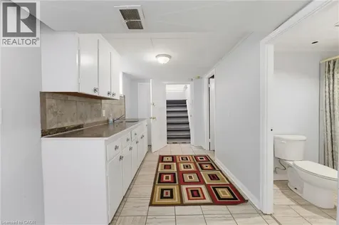 1 Byron Place St. Catharines ON L2R 1M1