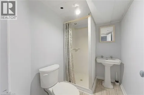 1 Byron Place St. Catharines ON L2R 1M1