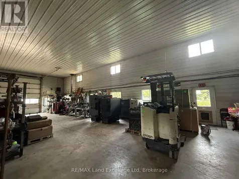 559 Bervie Sideroad Kincardine ON N2Z 2X5