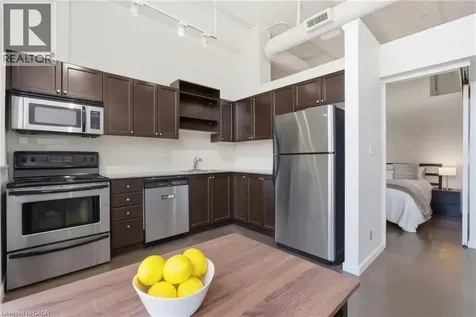 404 King Street West Kitchener ON N2G 4Z9
