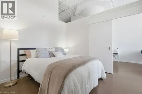 404 King Street West Kitchener ON N2G 4Z9