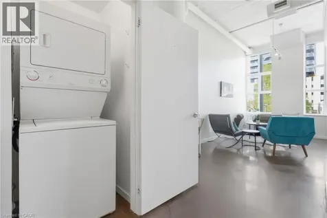 404 King Street West Kitchener ON N2G 4Z9